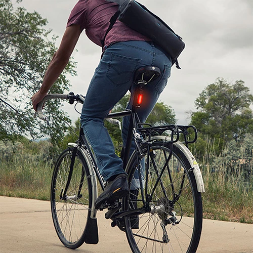 Buy 🔥 Flashlights Nite Ize Radiant® 125 Rechargeable Bike Light | High Vis RED 🛒 7 Buy 🔥 Flashlights Nite Ize Radiant® 125 Rechargeable Bike Light | High Vis RED 🛒 - Image 5